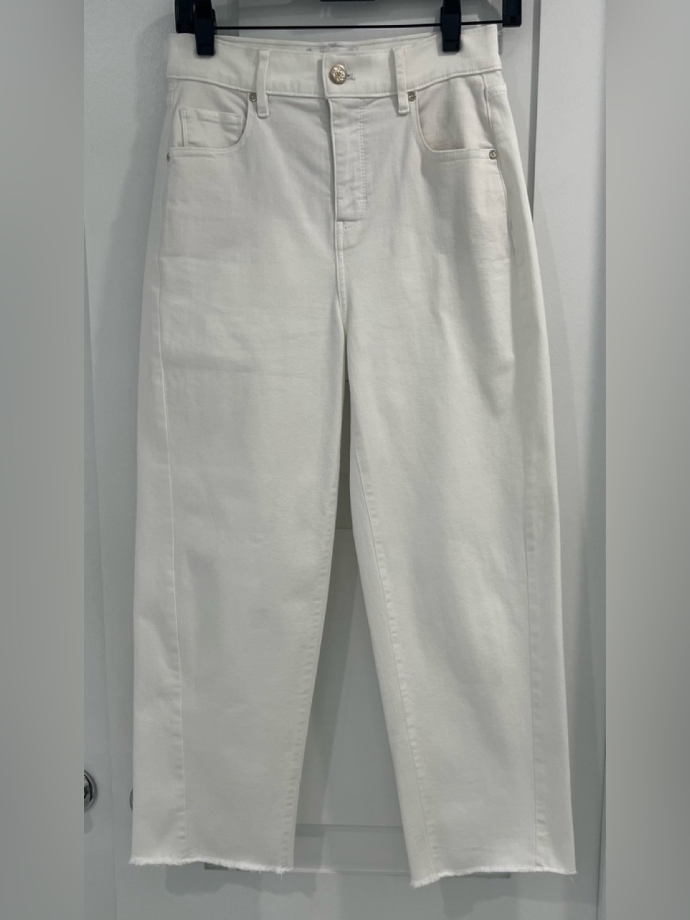 White House Black Market Extra High-Rise Barrel Jean, Size 0